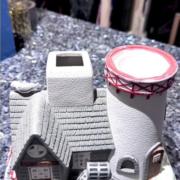 🌊Vintage One of a Kind Partylite Porcelain Harbour Lighthouse Candle Holder 🌊 - Picture 15 of 16